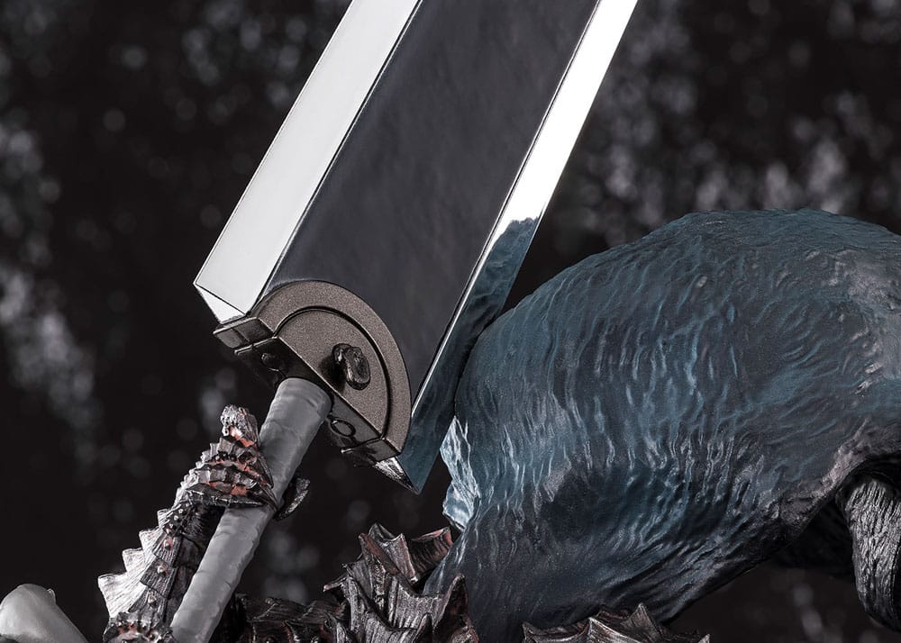 Berserk - Guts Metallic Touch Berserker Armor - 35 cm - FiguartsZERO