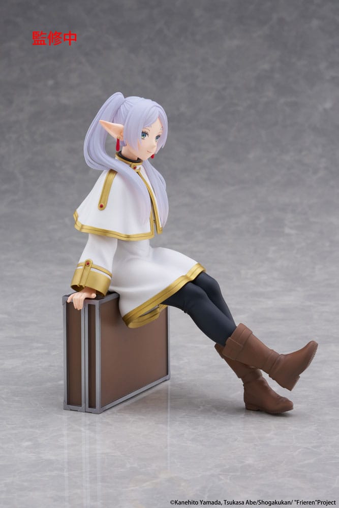 Frieren: Beyond Journey's End - Frieren Desktop Cute Figure Frieren Trunk Case Ver. - Taito Prize