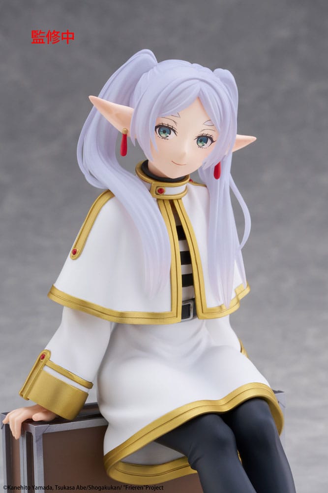Frieren: Beyond Journey's End - Frieren Desktop Cute Figure Frieren Trunk Case Ver. - Taito Prize